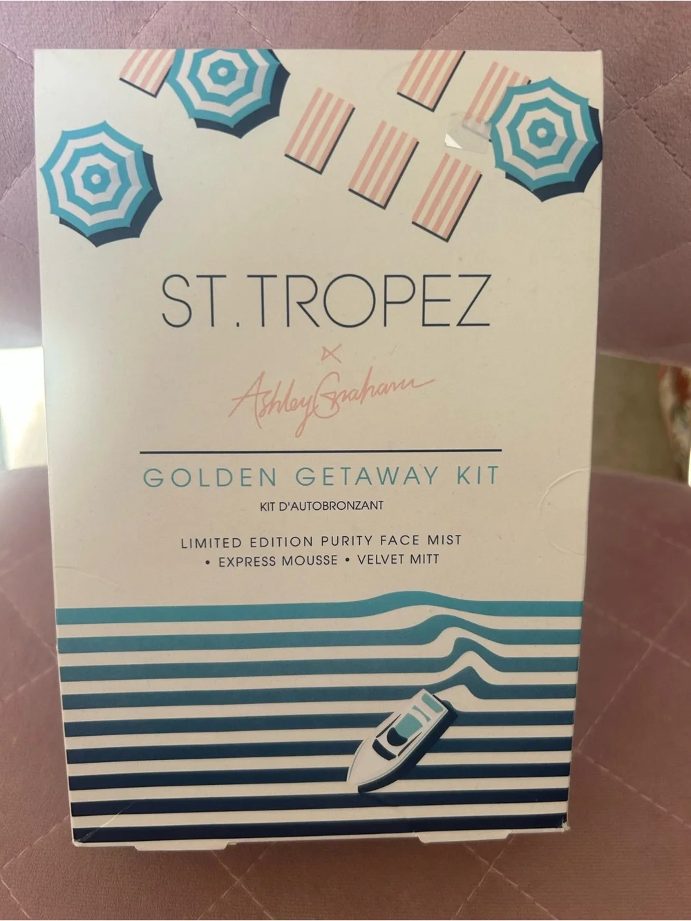 St. Tropez x Ashley Graham Golden Getaway tanning kit